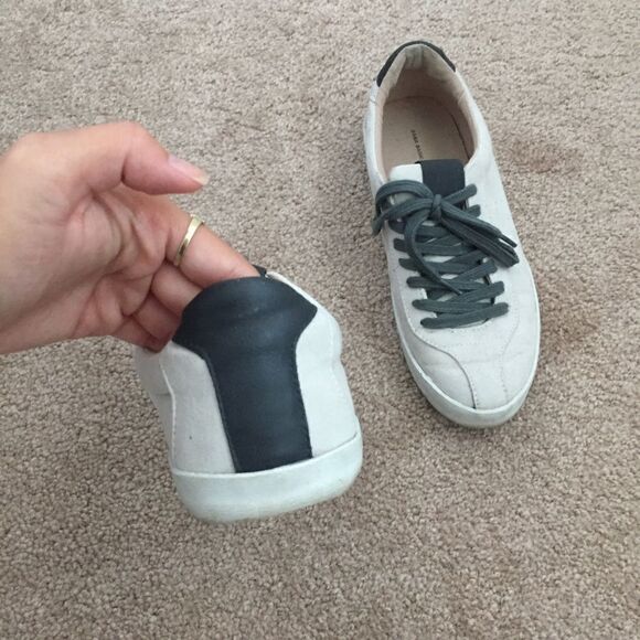 Zara Suede Shoes  - Picture 3 of 6